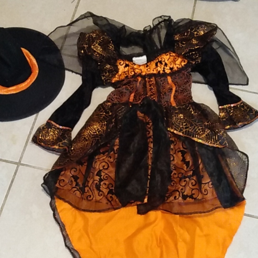 Costume dress Halloween